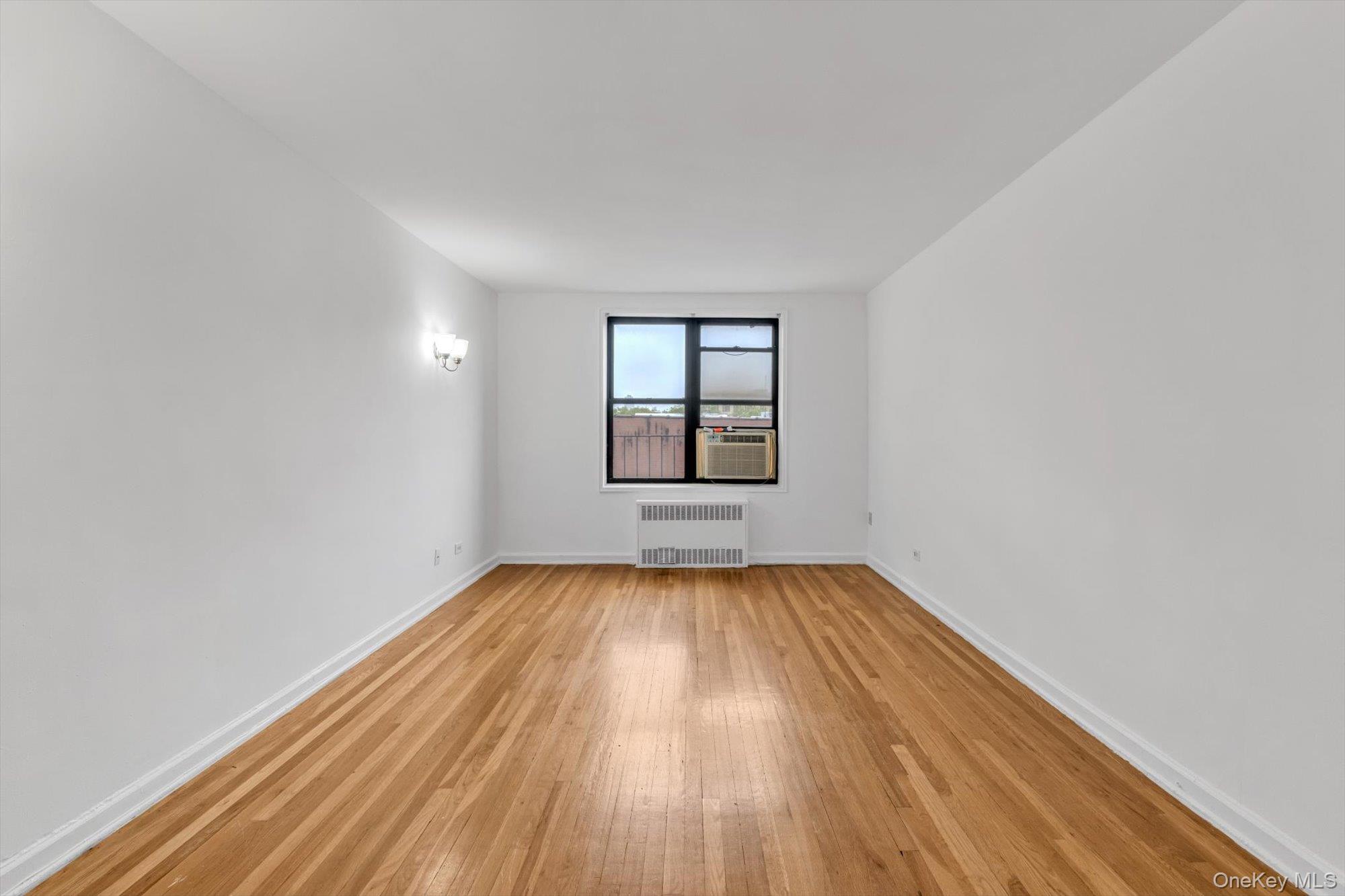 40 E 43rd Street 3b Property Photo 3
