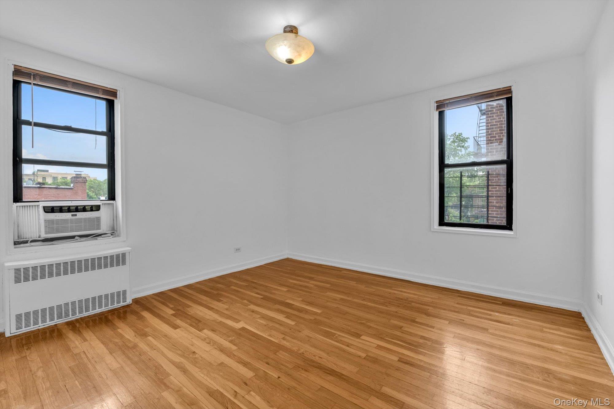 40 E 43rd Street 3b Property Photo 7
