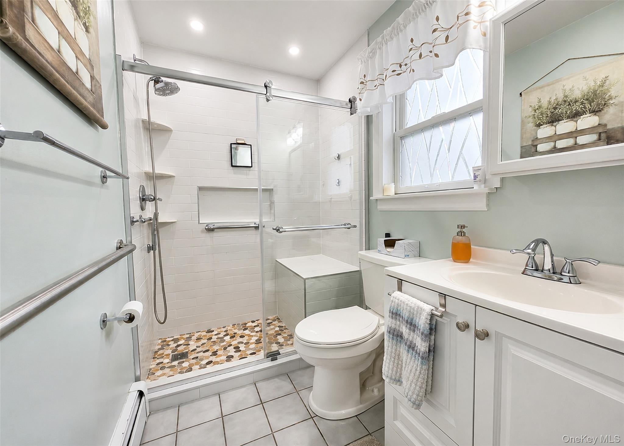 228 Hampton Avenue Property Photo 7