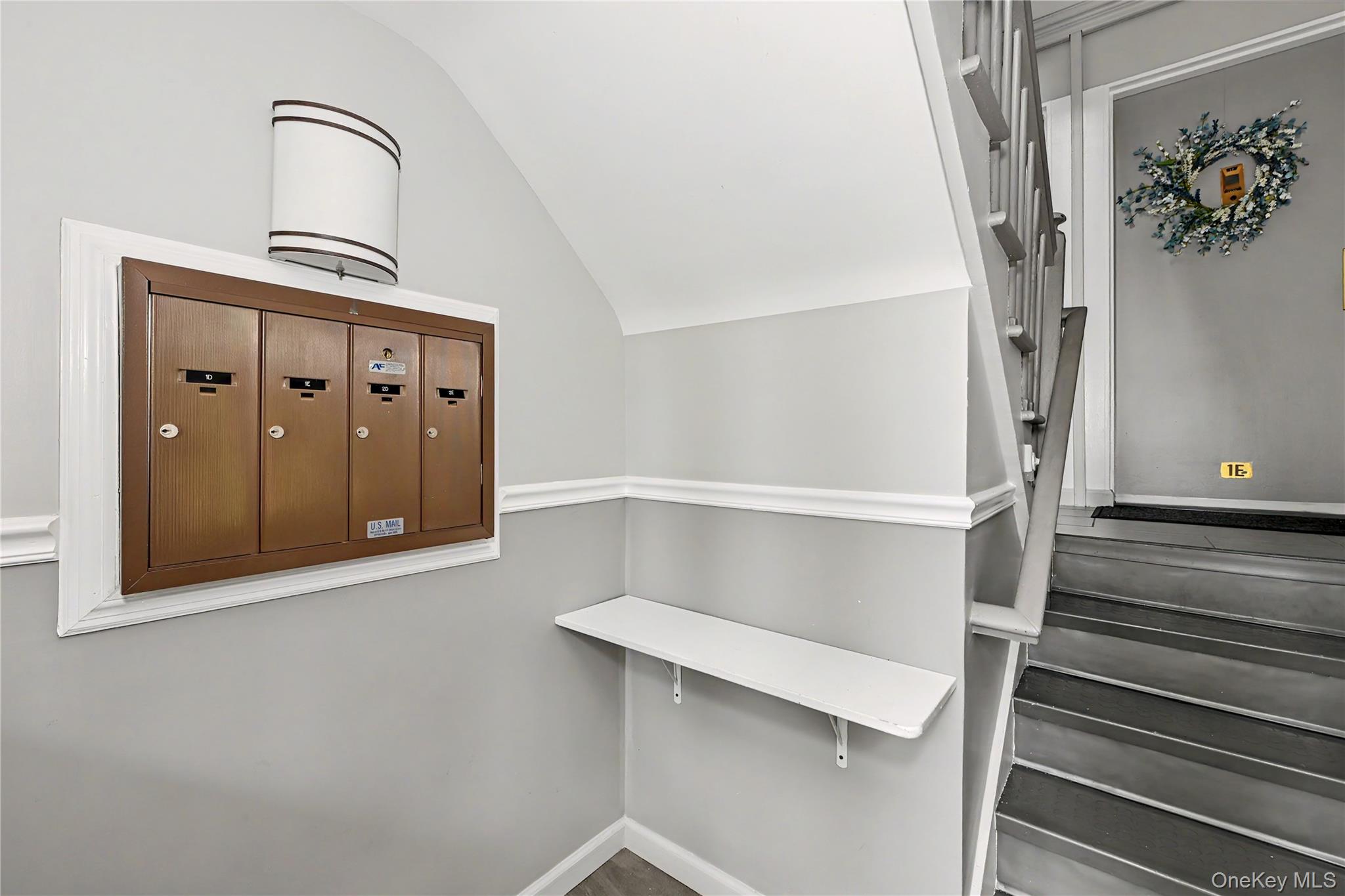 10 Dehaven Drive 2e Property Photo 3