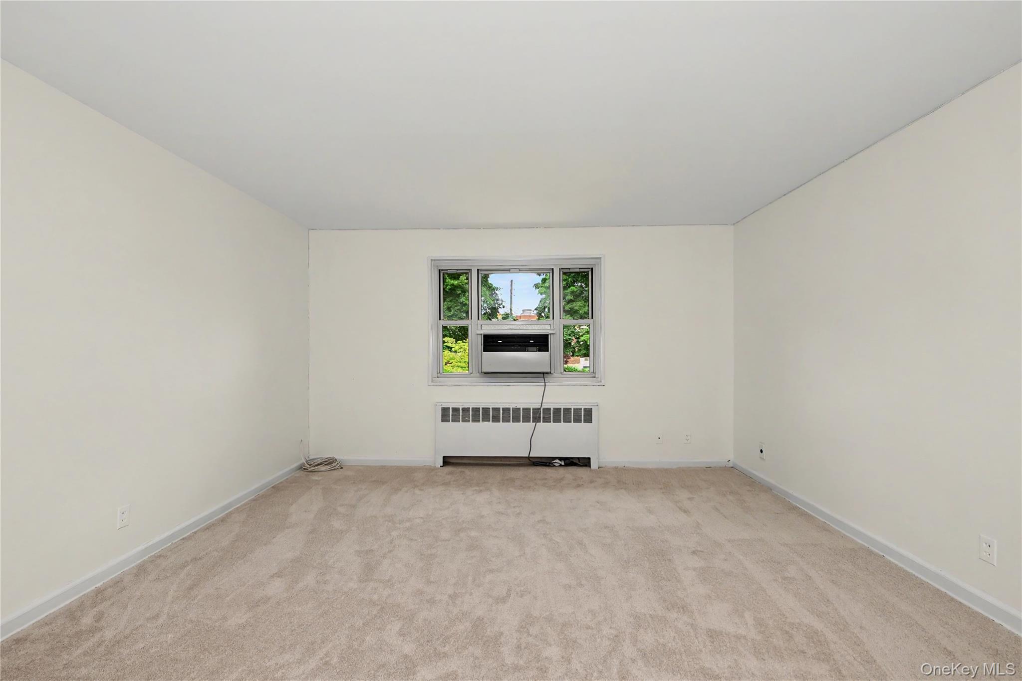 10 Dehaven Drive 2e Property Photo 8