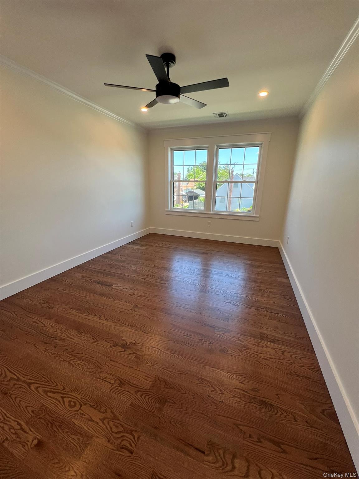 158 Lee Avenue Property Photo 15