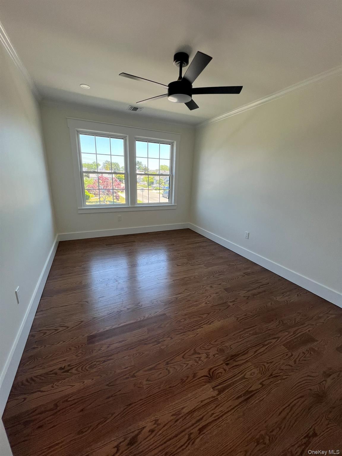 158 Lee Avenue Property Photo 17