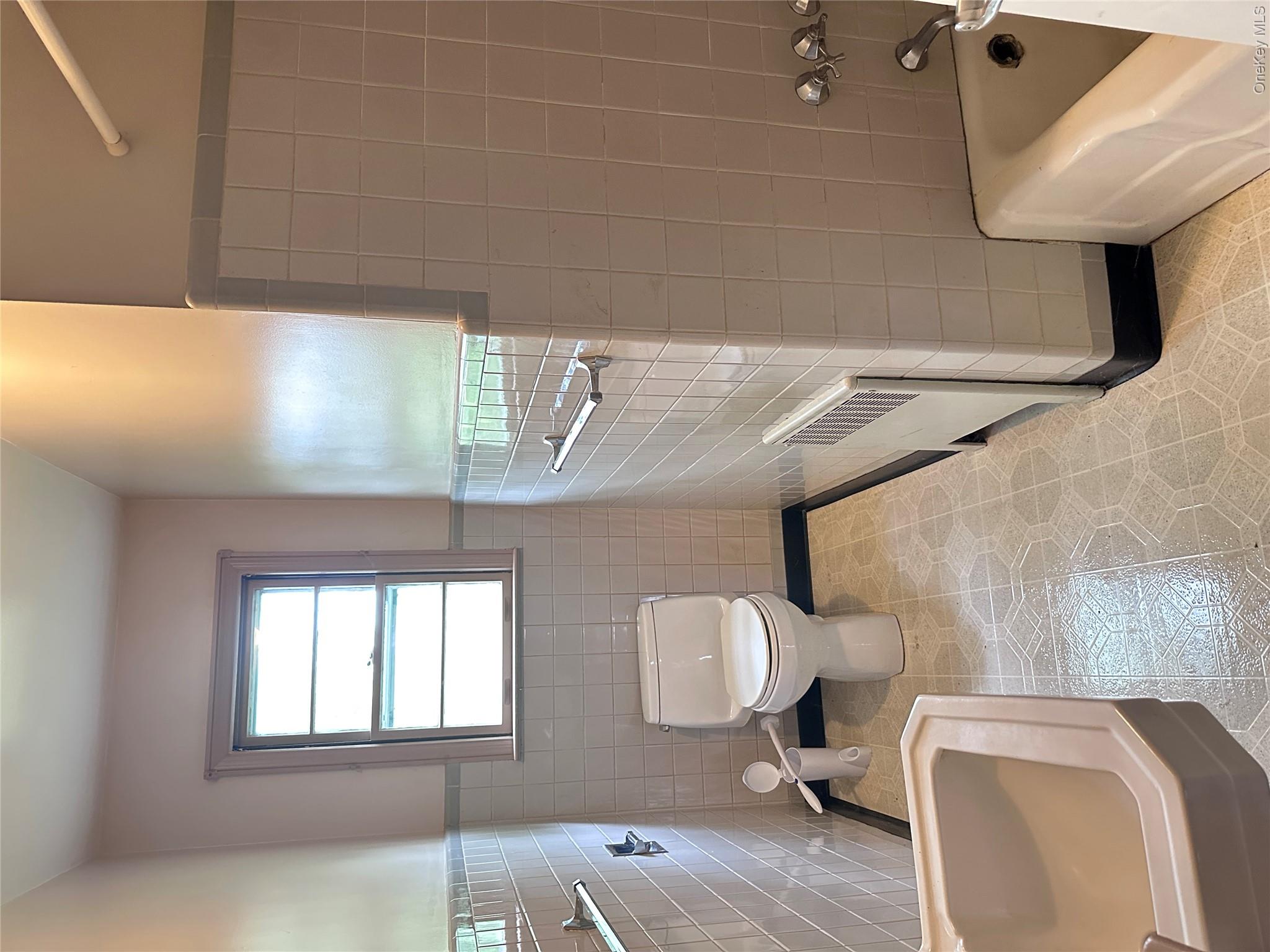 60 Shirley Avenue Property Photo 13