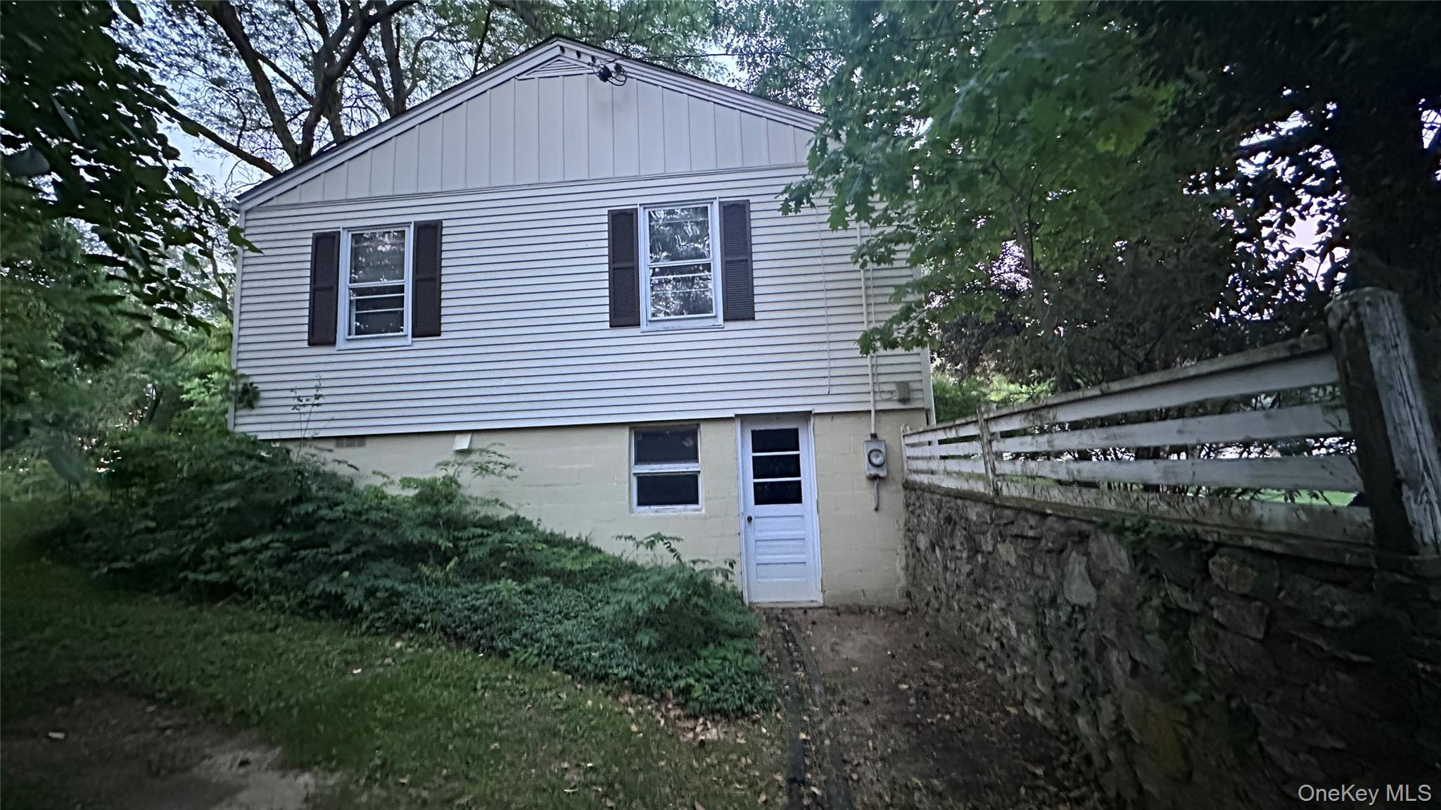 60 Shirley Avenue Property Photo 23