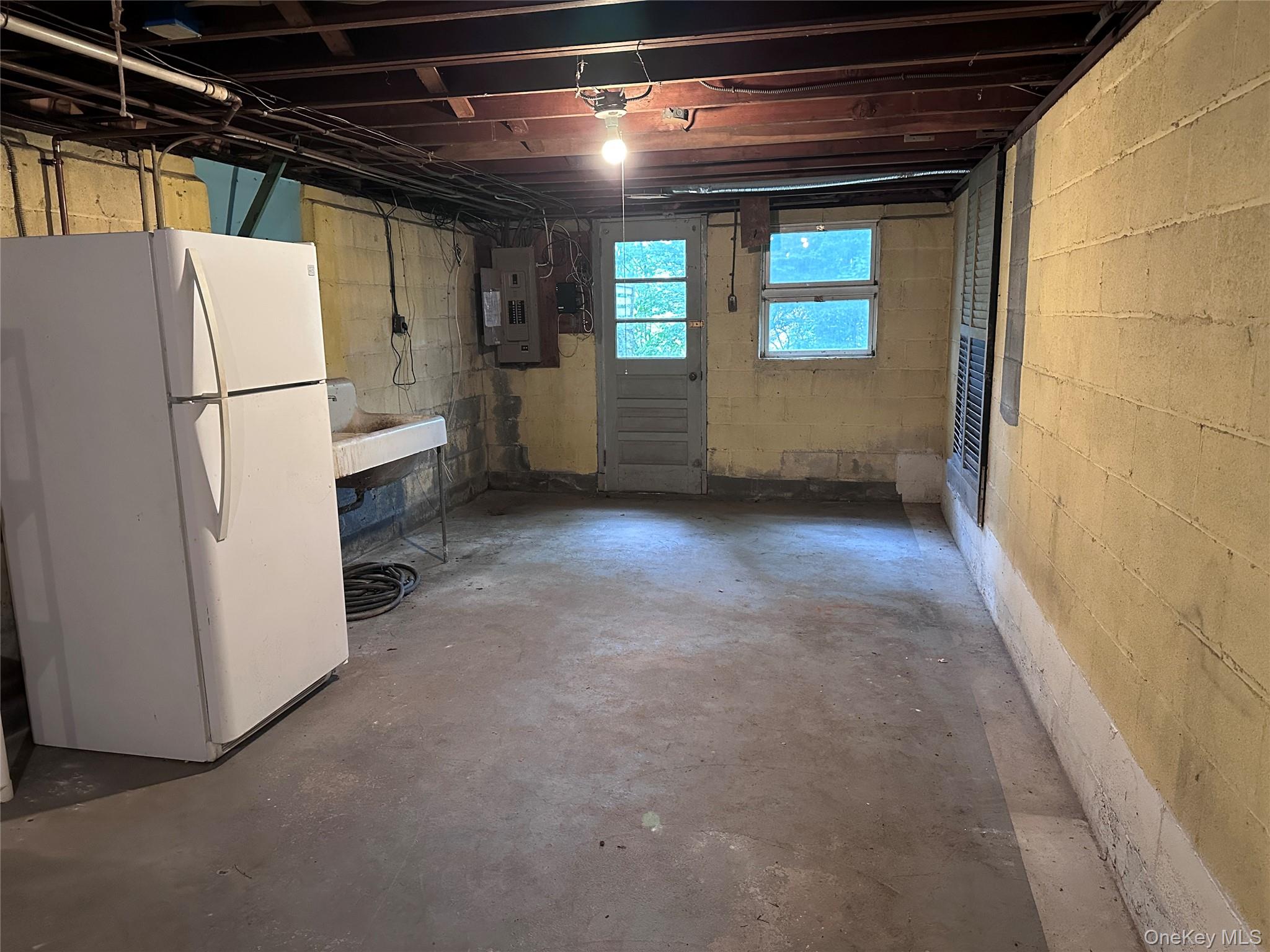 60 Shirley Avenue Property Photo 24
