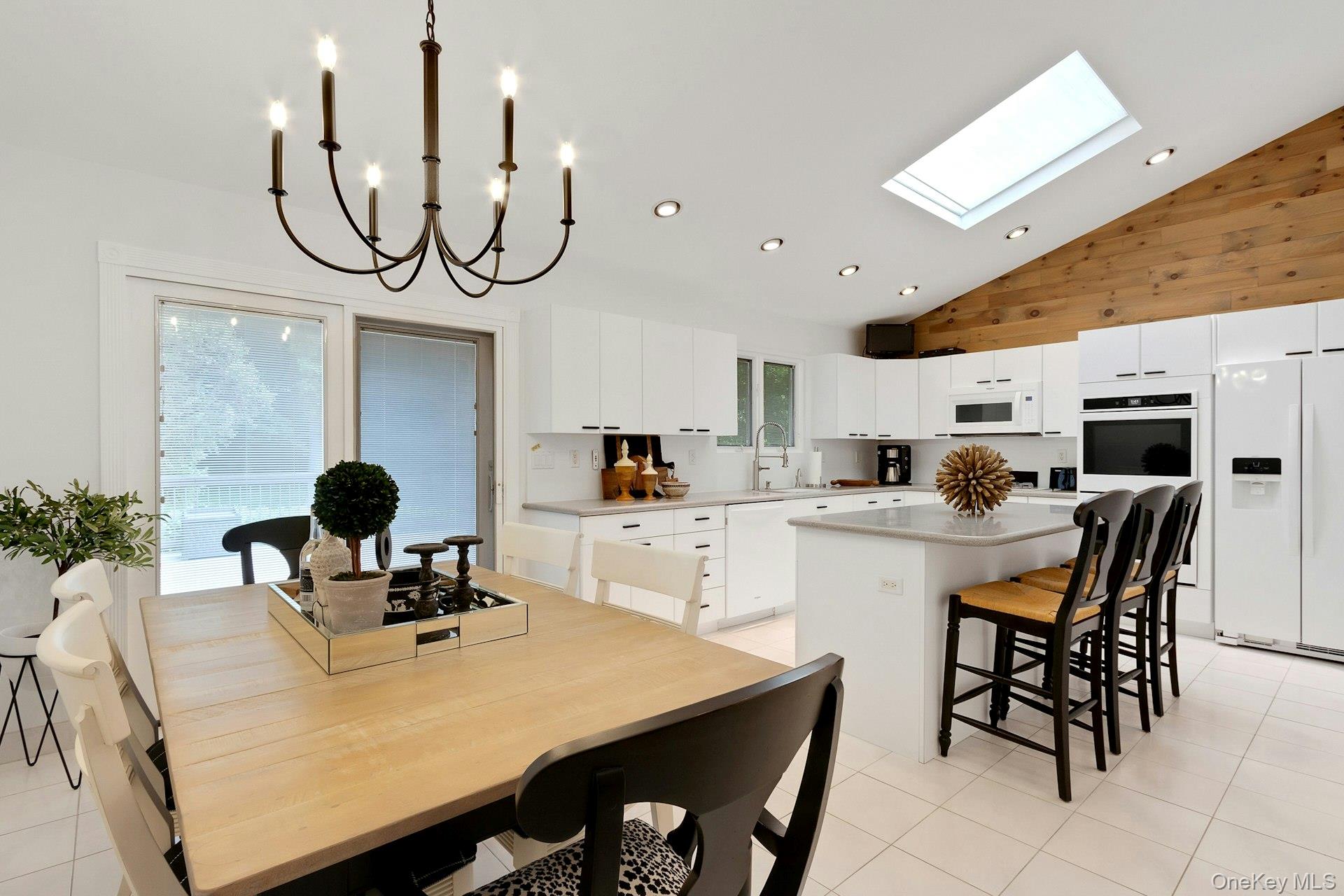 9 S Cranford Road Property Photo 7