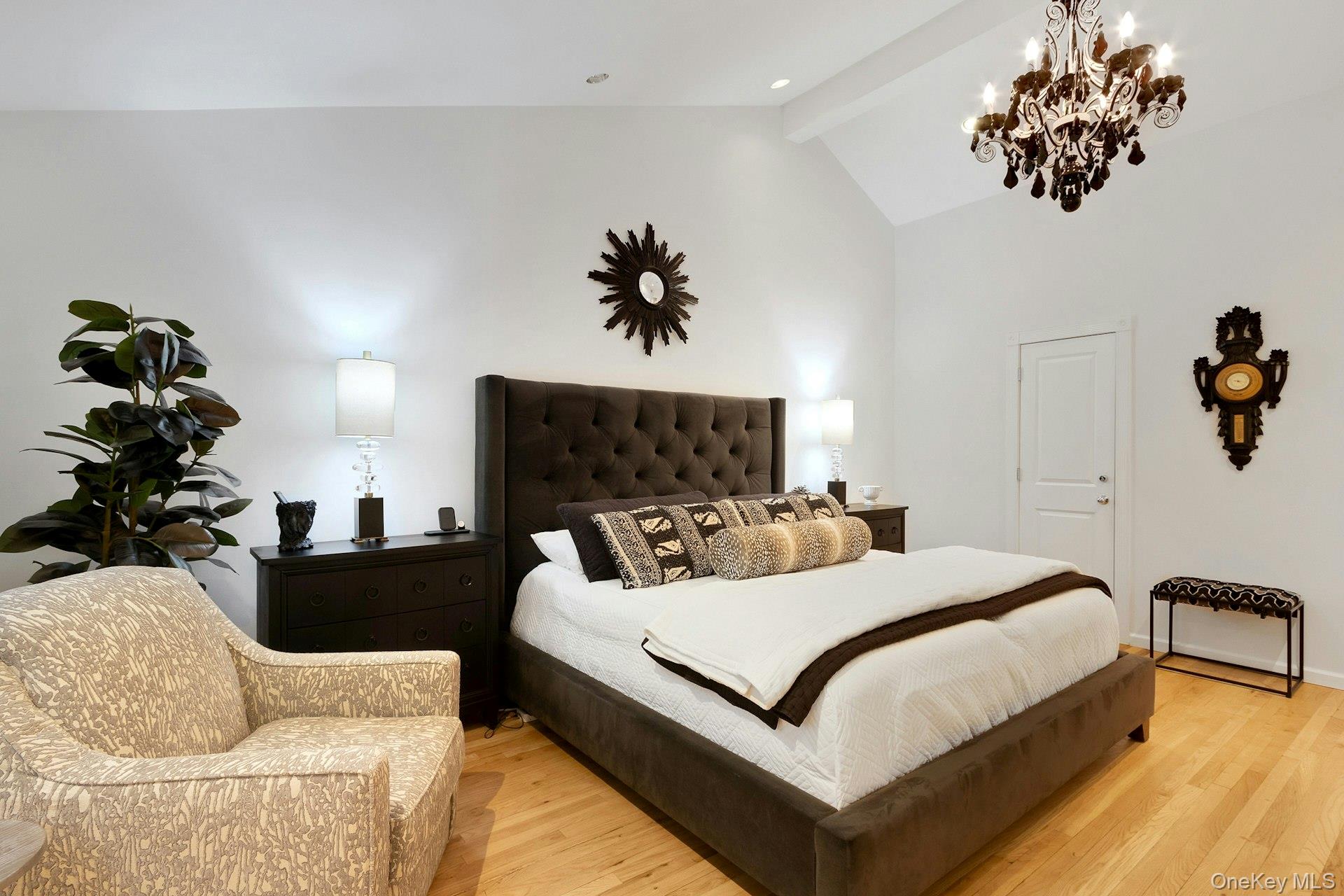 9 S Cranford Road Property Photo 11