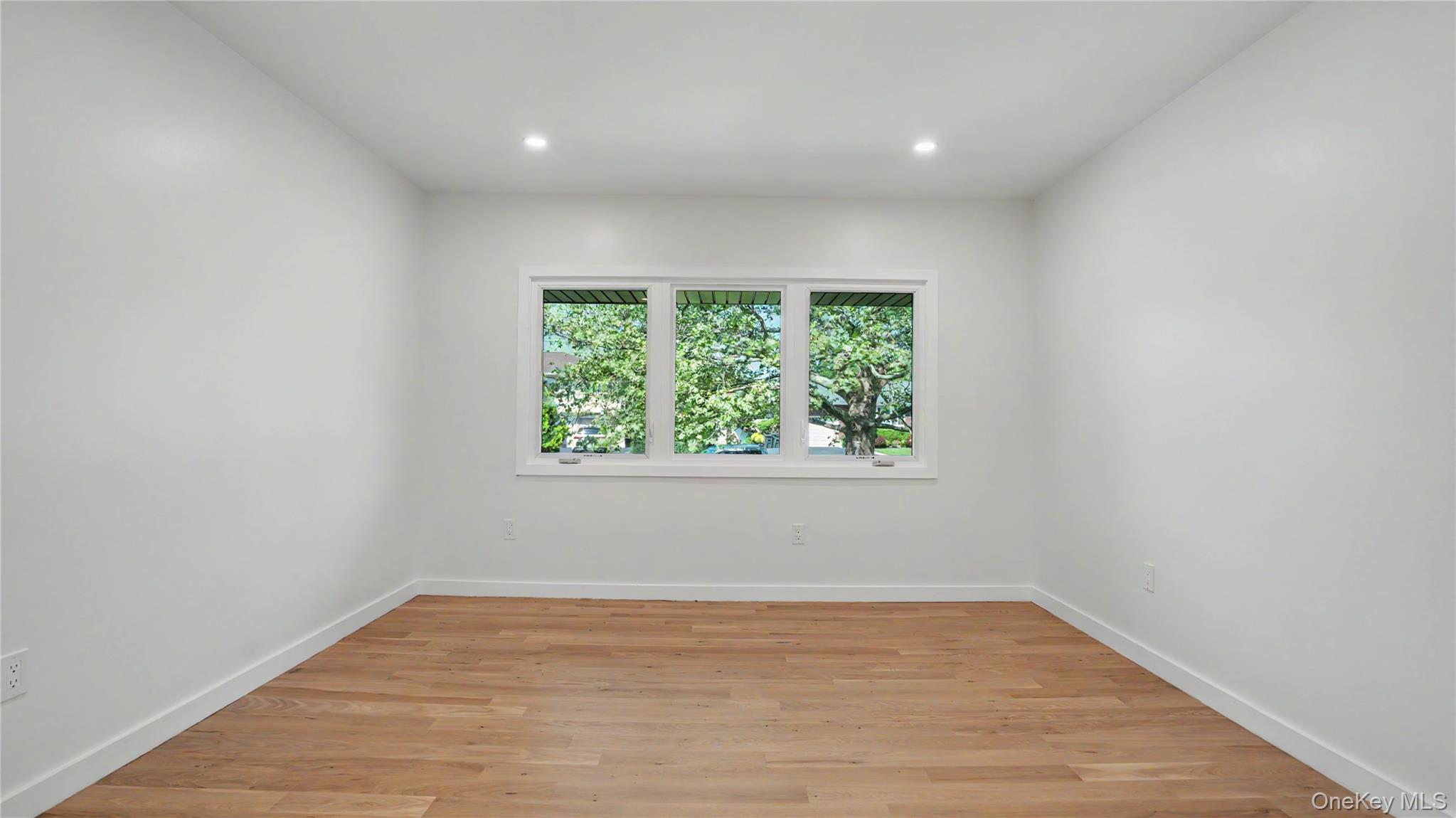70 Yale Terrace Property Photo 24
