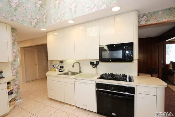 46 Marian Lane Property Photo 10