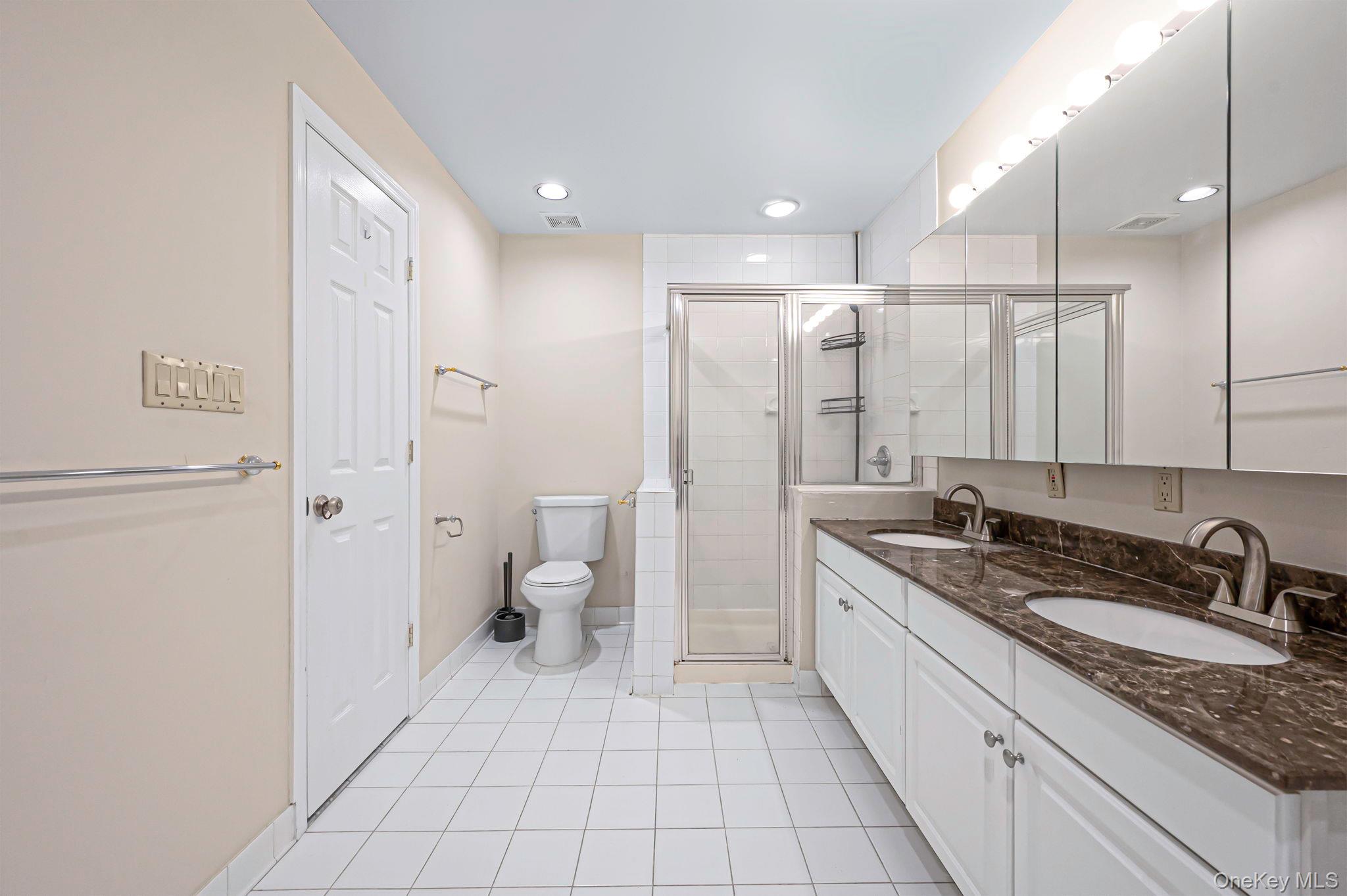 19 The Circle 19 Property Photo 26