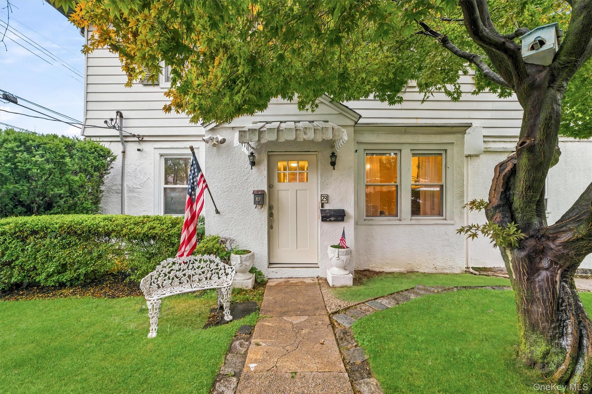 25 Fowler Avenue Property Photo 3