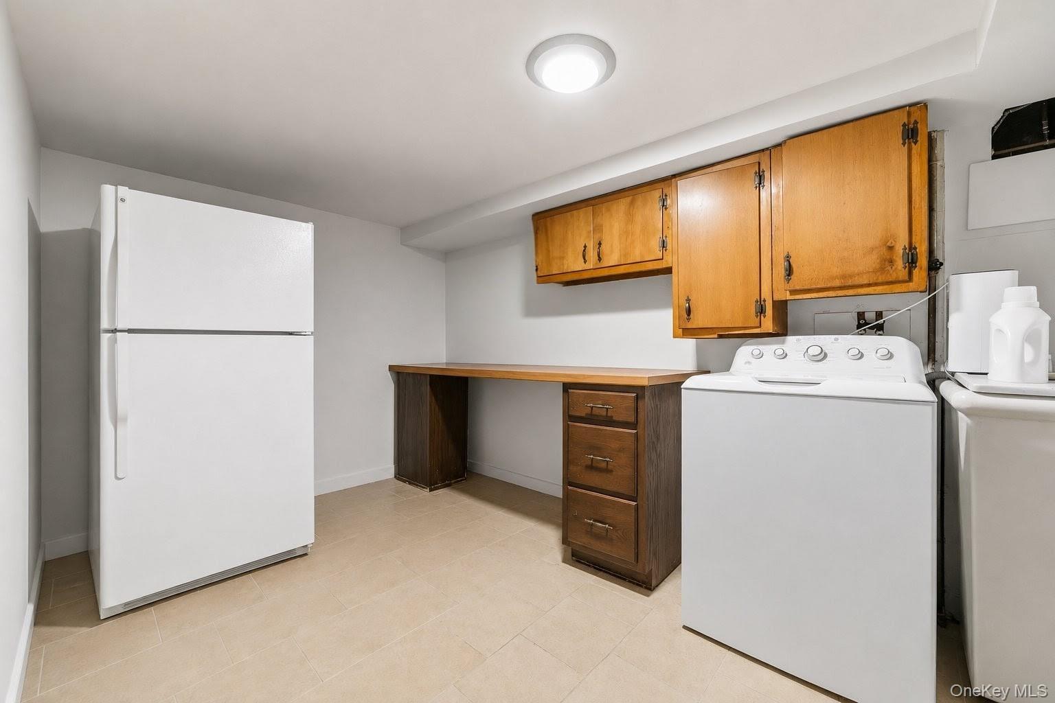 25 Fowler Avenue Property Photo 21