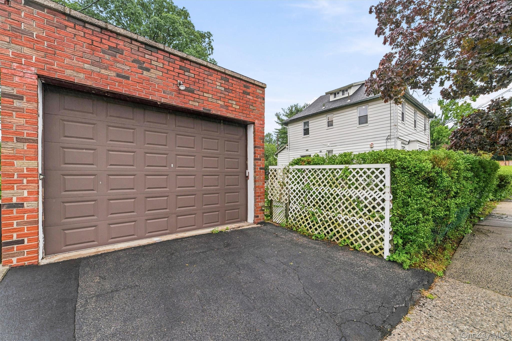 25 Fowler Avenue Property Photo 47