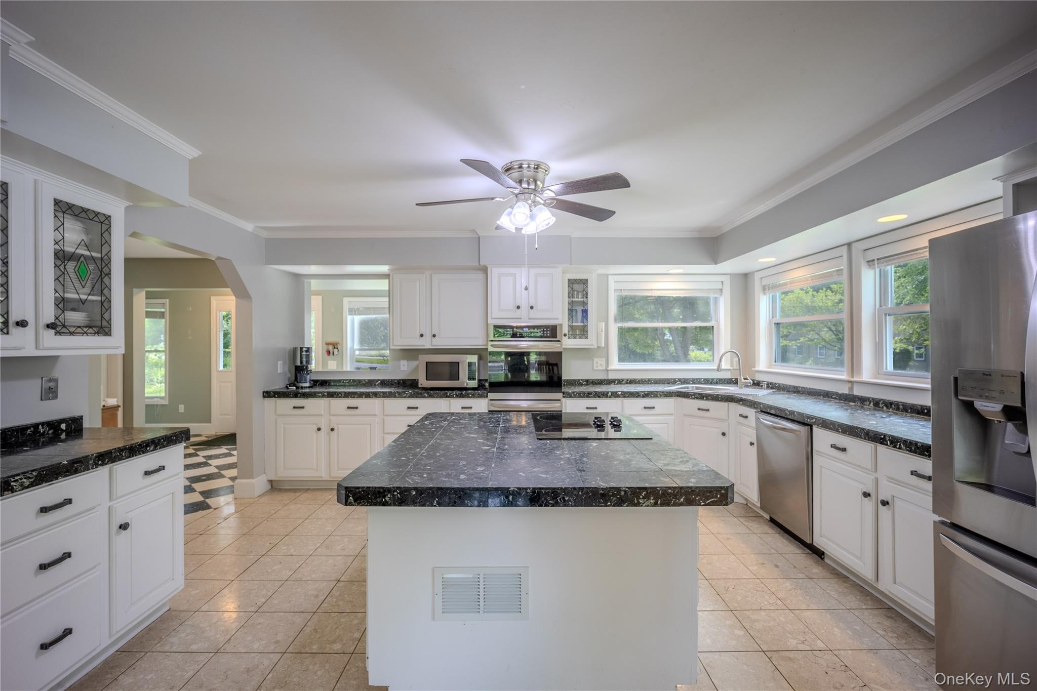 35 Cottam Hill Road Property Photo 1