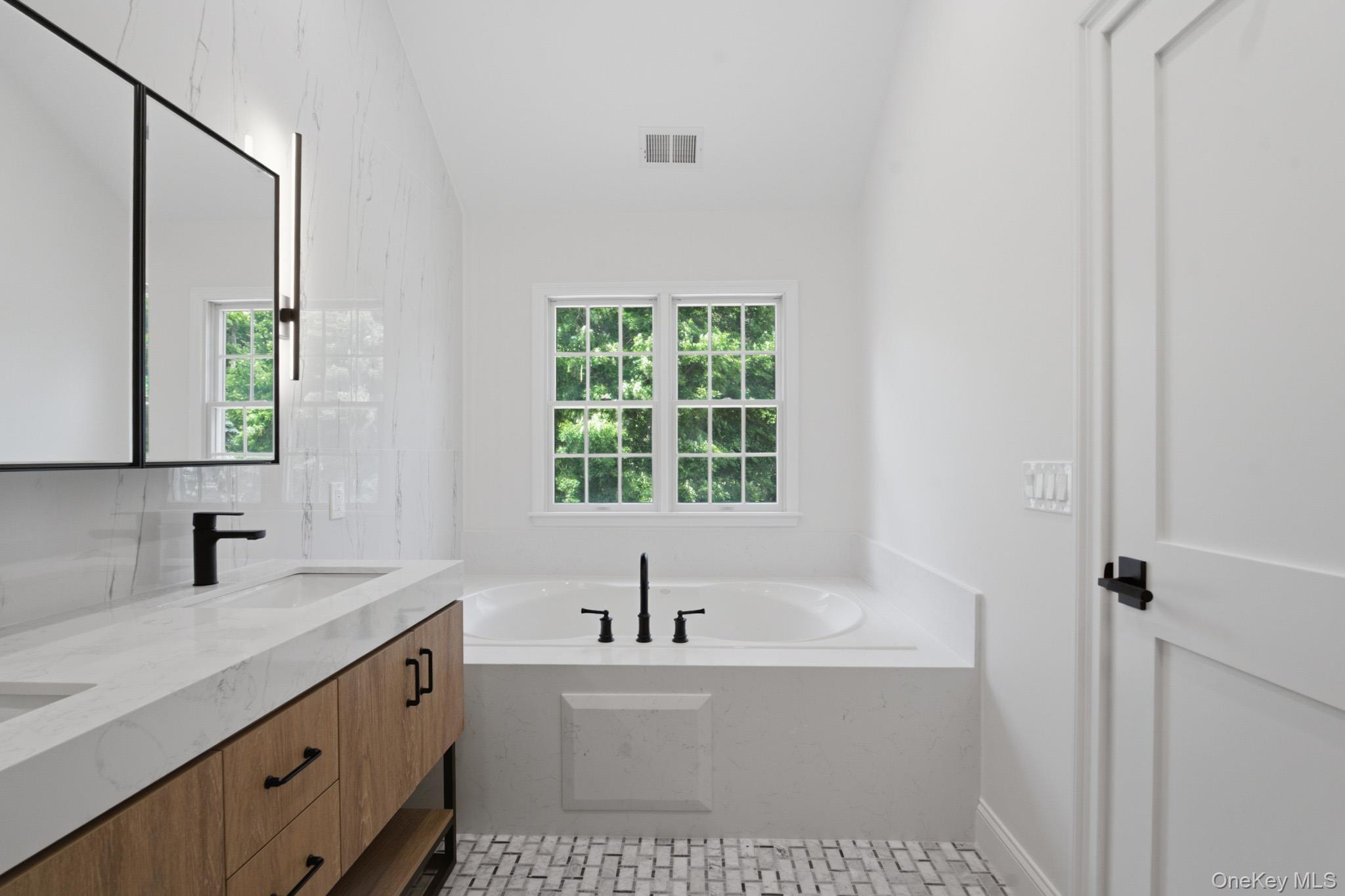 28 Hynard Place Property Photo 18