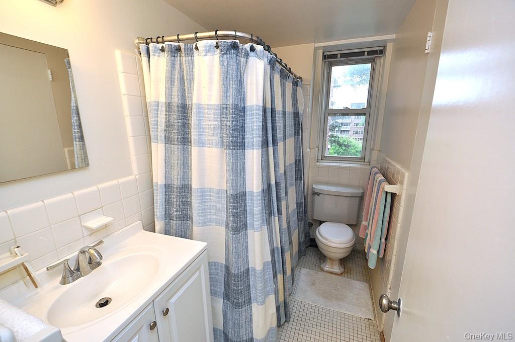 235 Garth Road A5b Property Photo 22