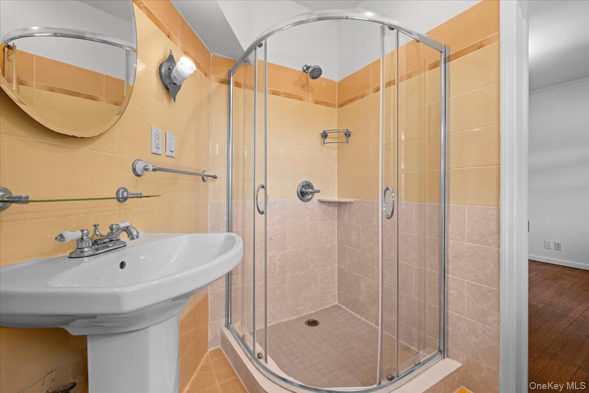 1440 Boston Post Road 2i Property Photo 14