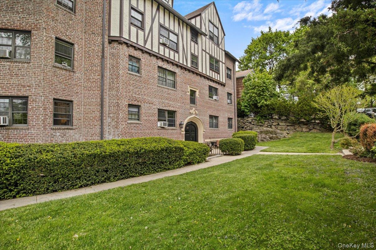 1440 Boston Post Road 2i Property Photo 19