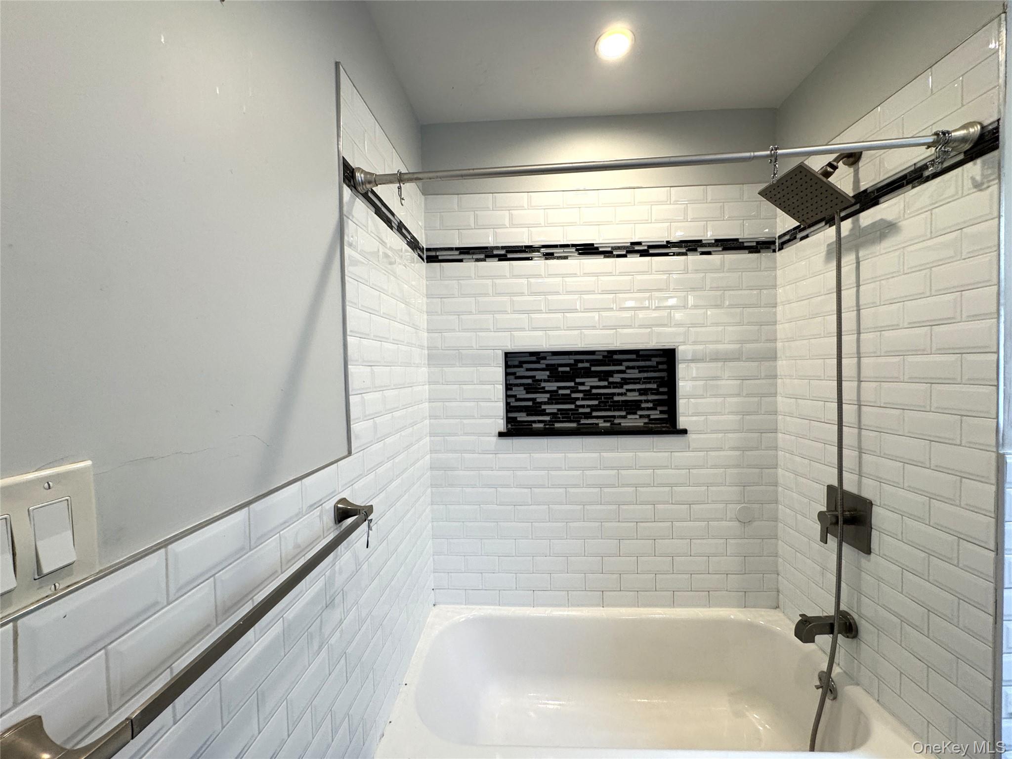 146-38 Bayside Avenue Property Photo 12