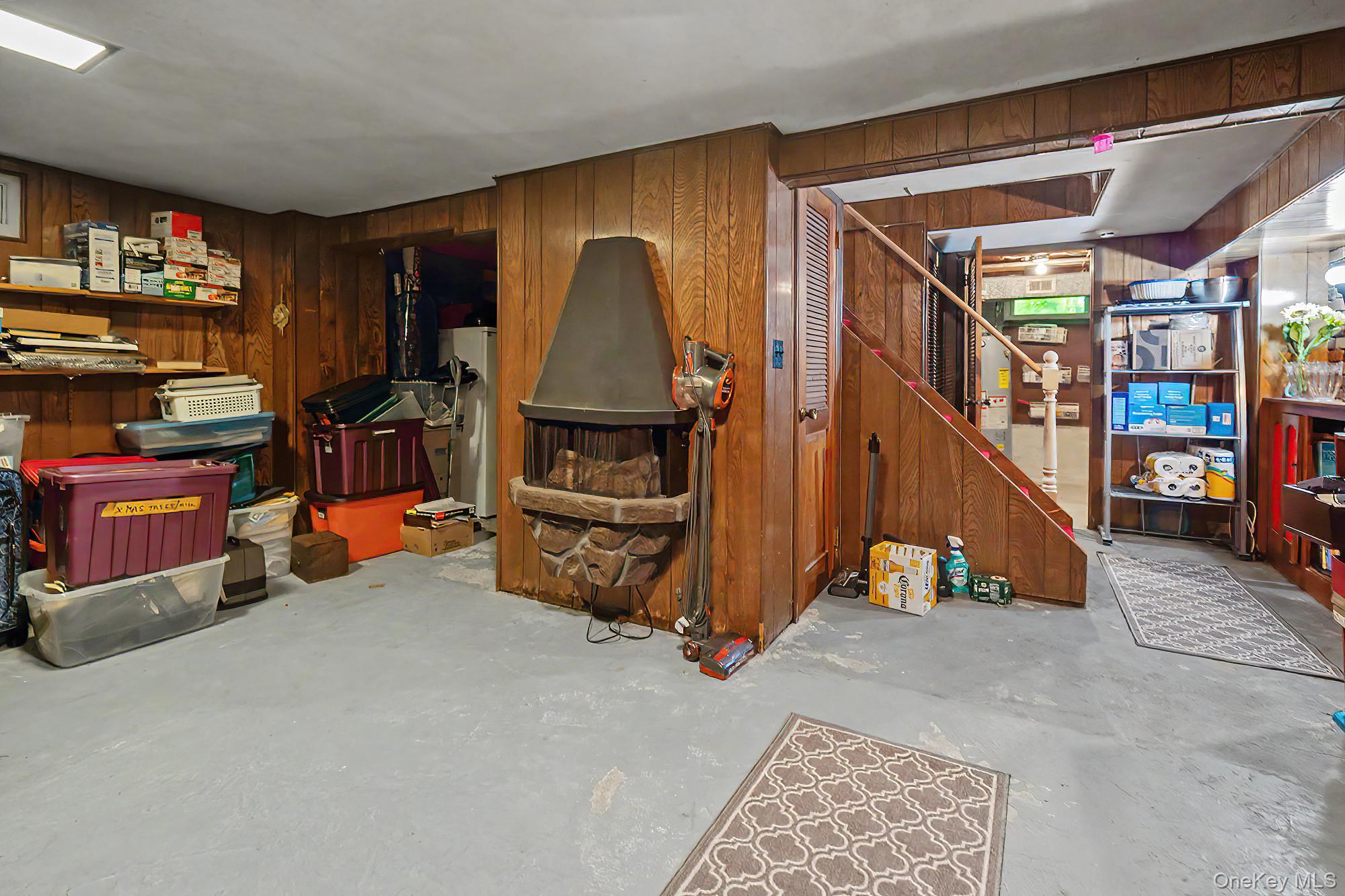 83 Whitman Road Property Photo 24