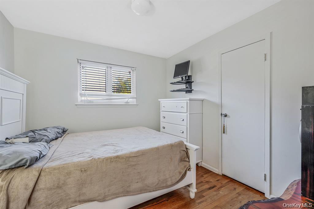 2864 Eastern Boulevard Property Photo 13
