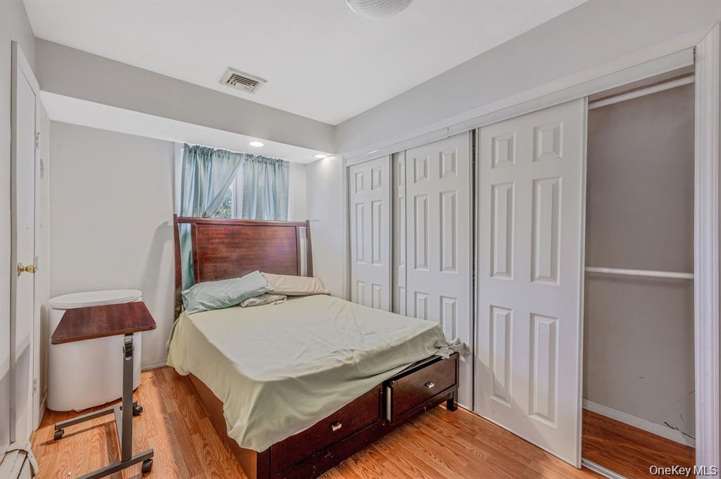 2864 Eastern Boulevard Property Photo 14