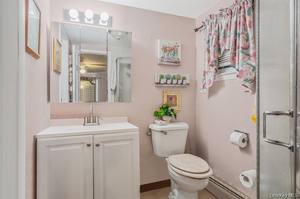 2864 Eastern Boulevard Property Photo 15
