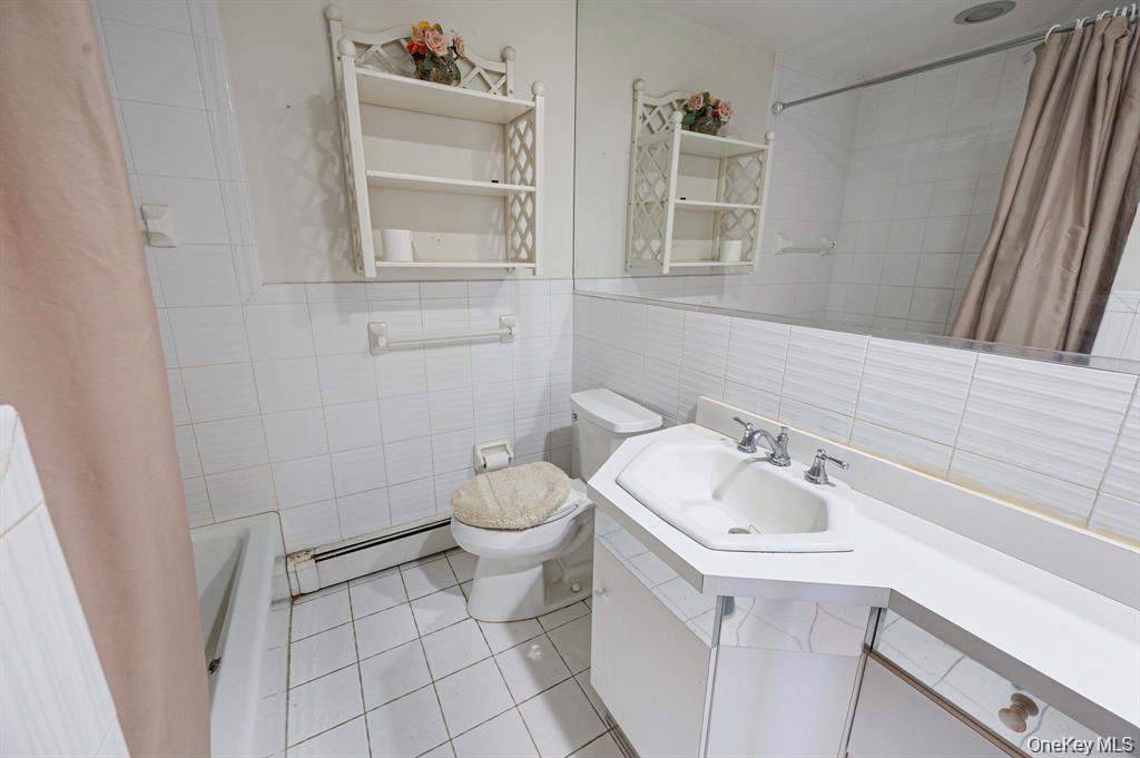2864 Eastern Boulevard Property Photo 16
