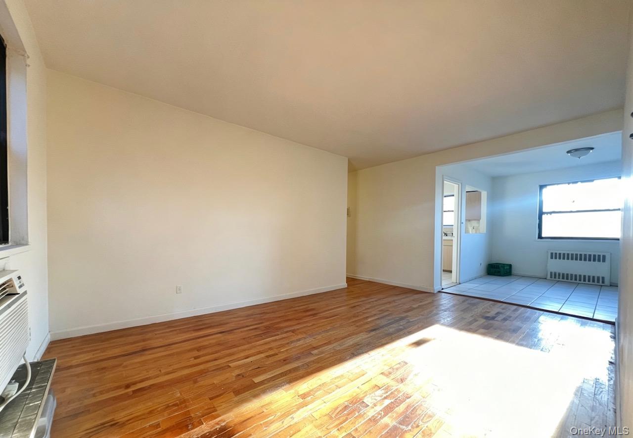 6722 136th Street A Property Photo 7