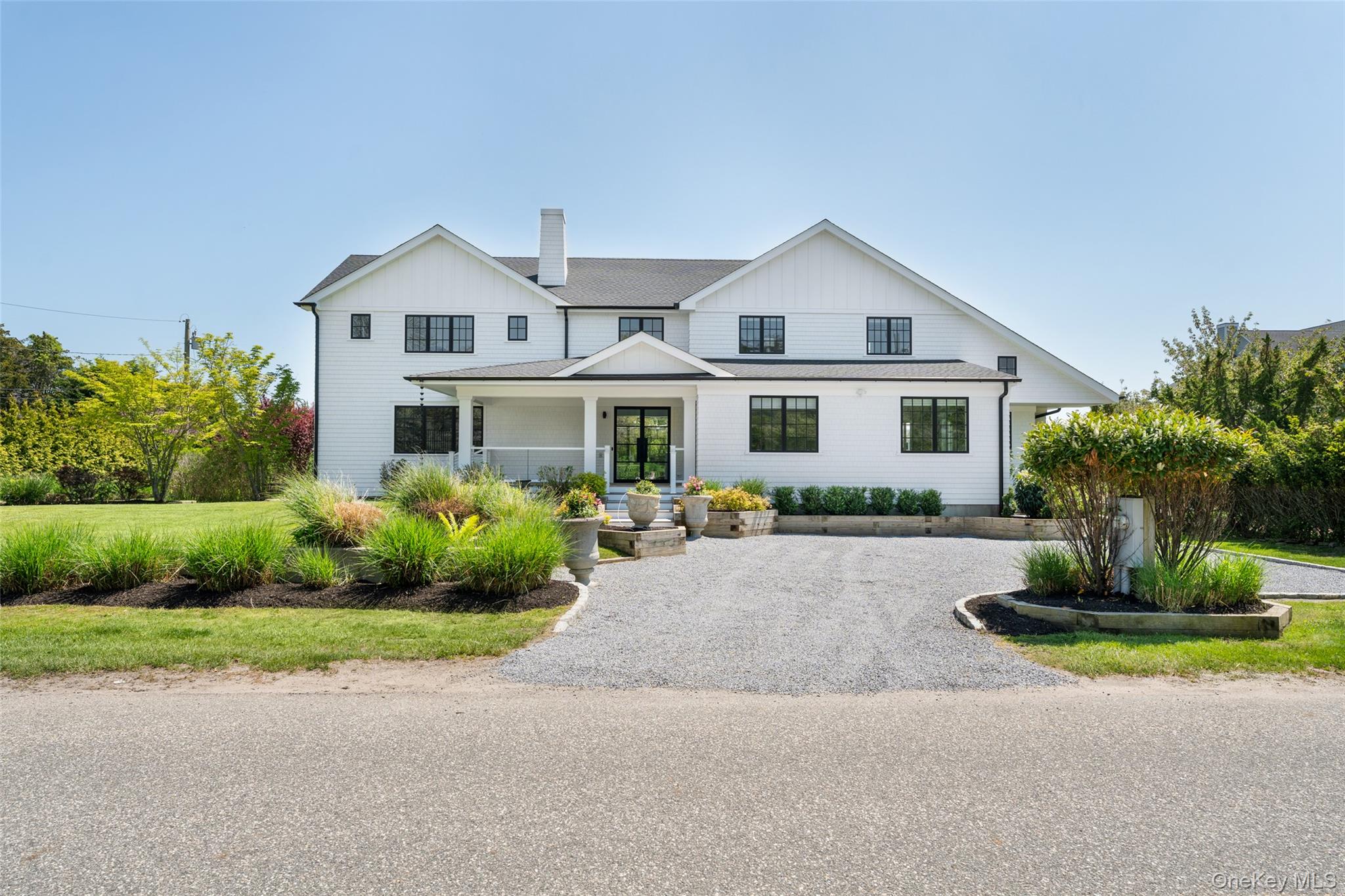 56 Middle Pond Road Property Photo 2