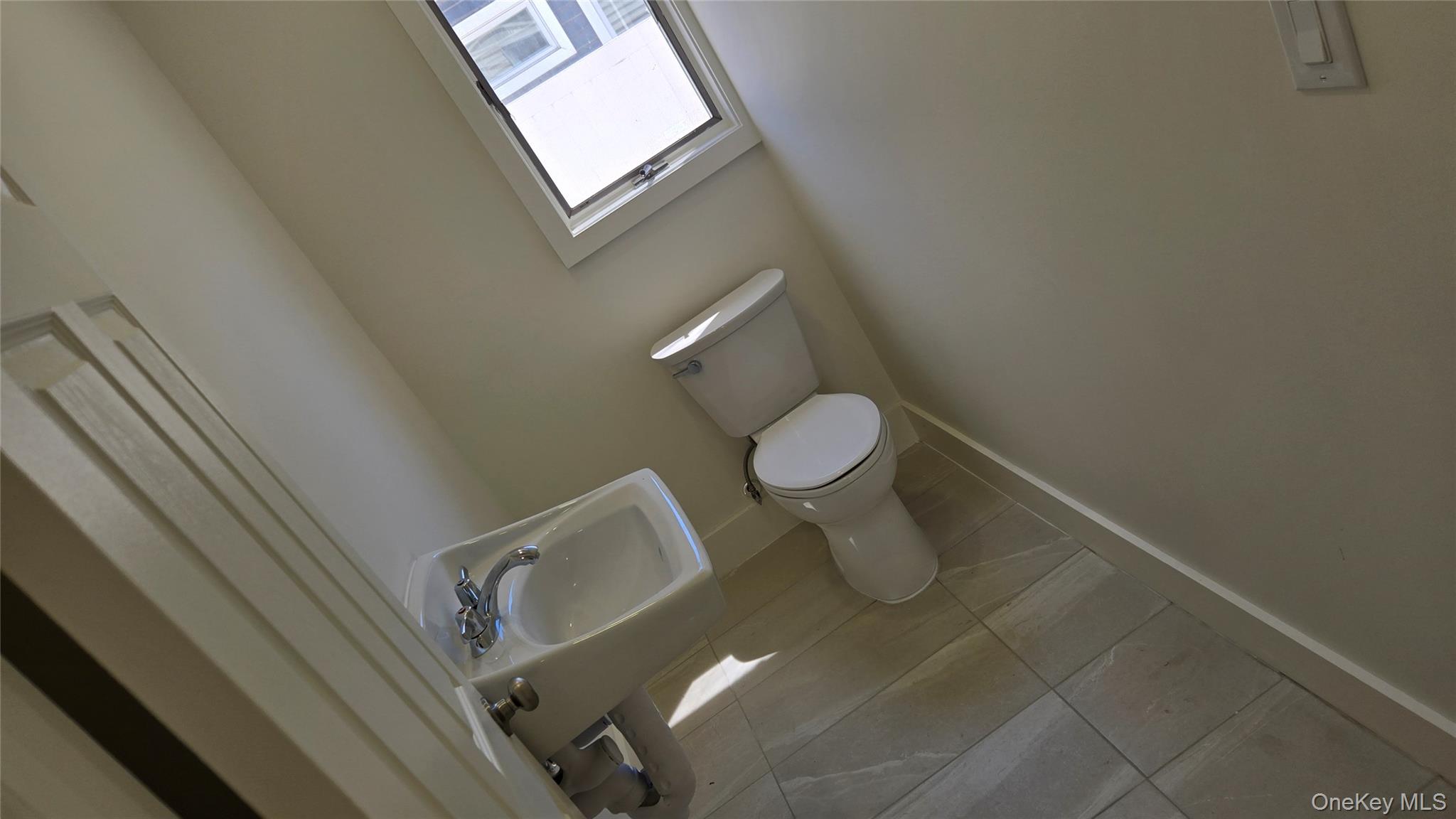 724 E Park Avenue Property Photo 12