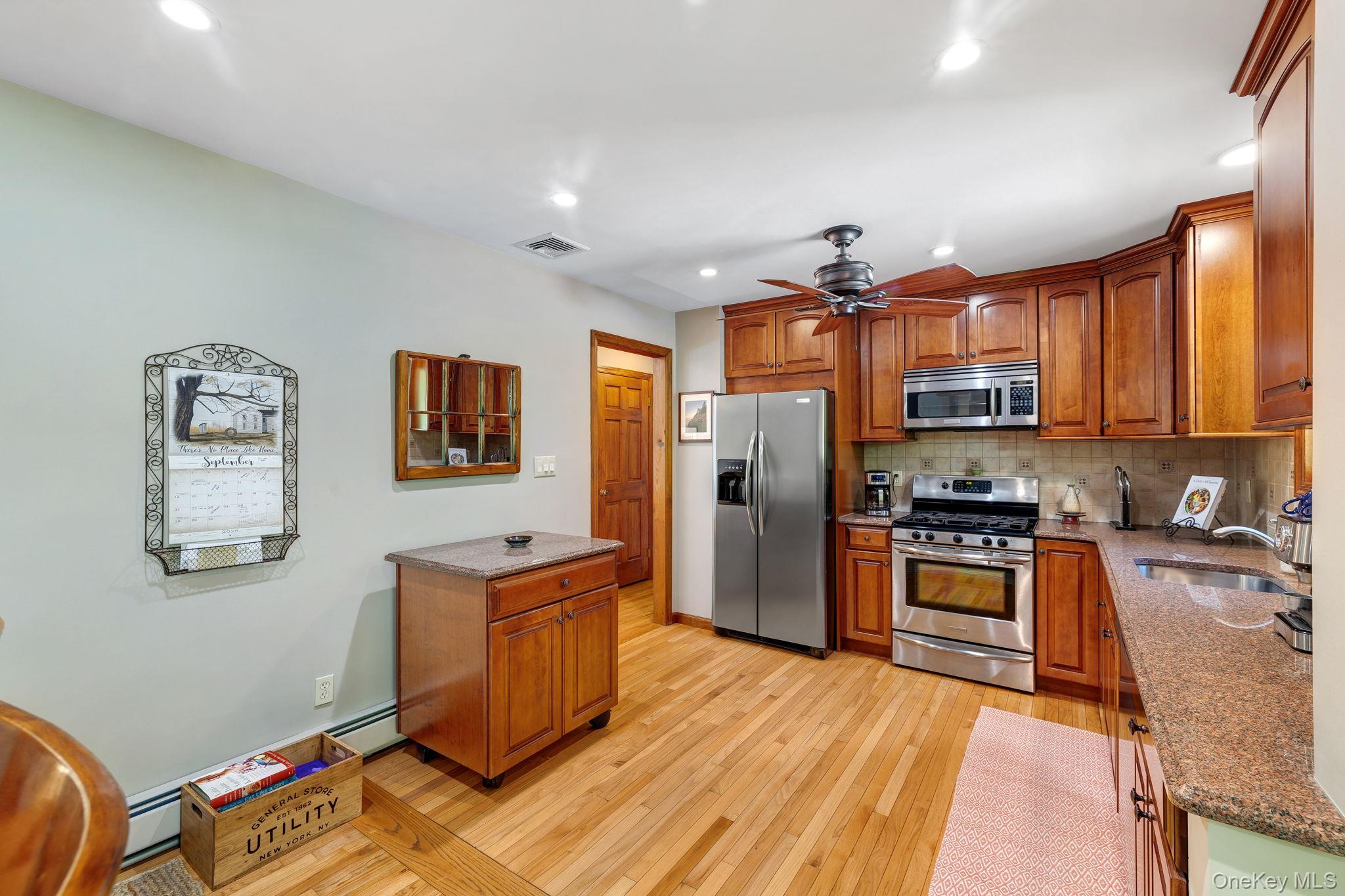 1480 State Route 17a Property Photo 7