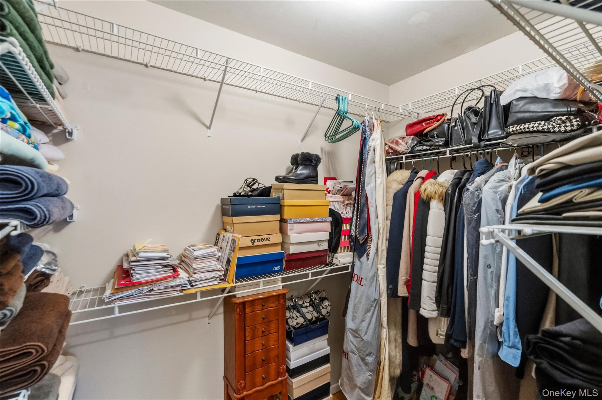 107 Clinton Avenue Property Photo 25