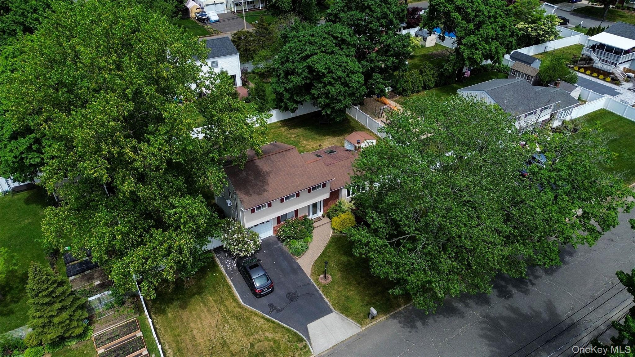 107 Clinton Avenue Property Photo 39