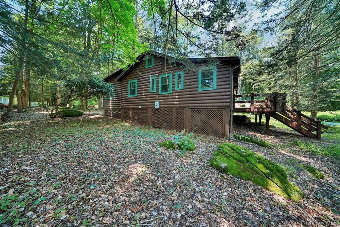 38 W Adirondack Trail Property Photo 21