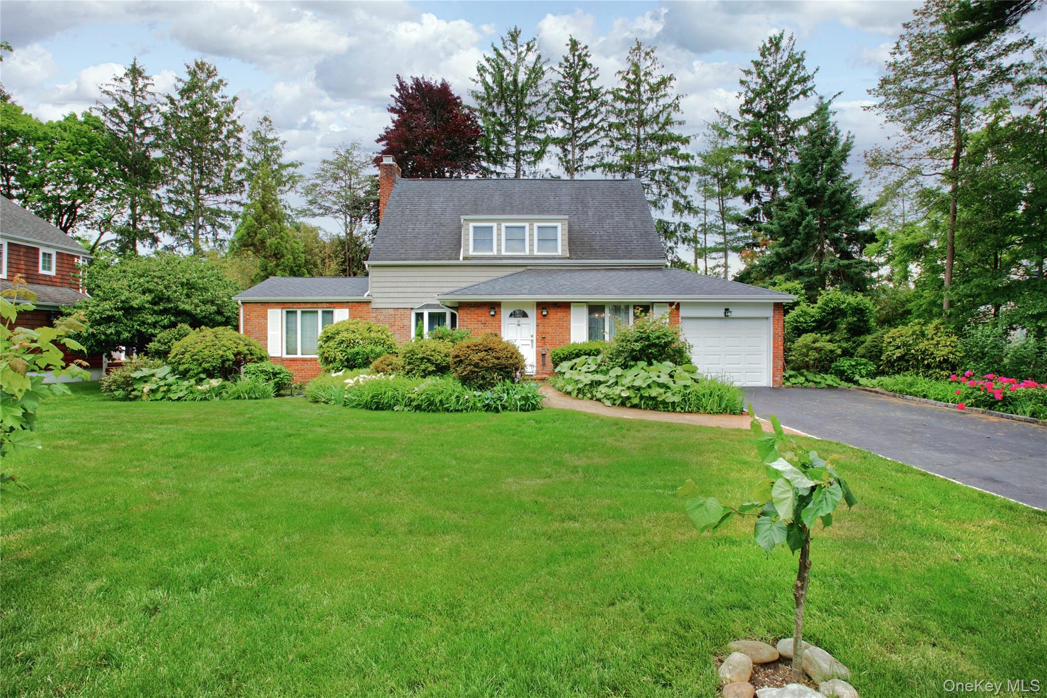 34 Wildwood Lane Property Photo 1
