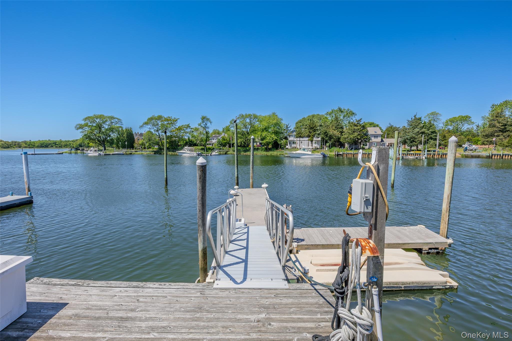 81 Beach Road Property Photo 4