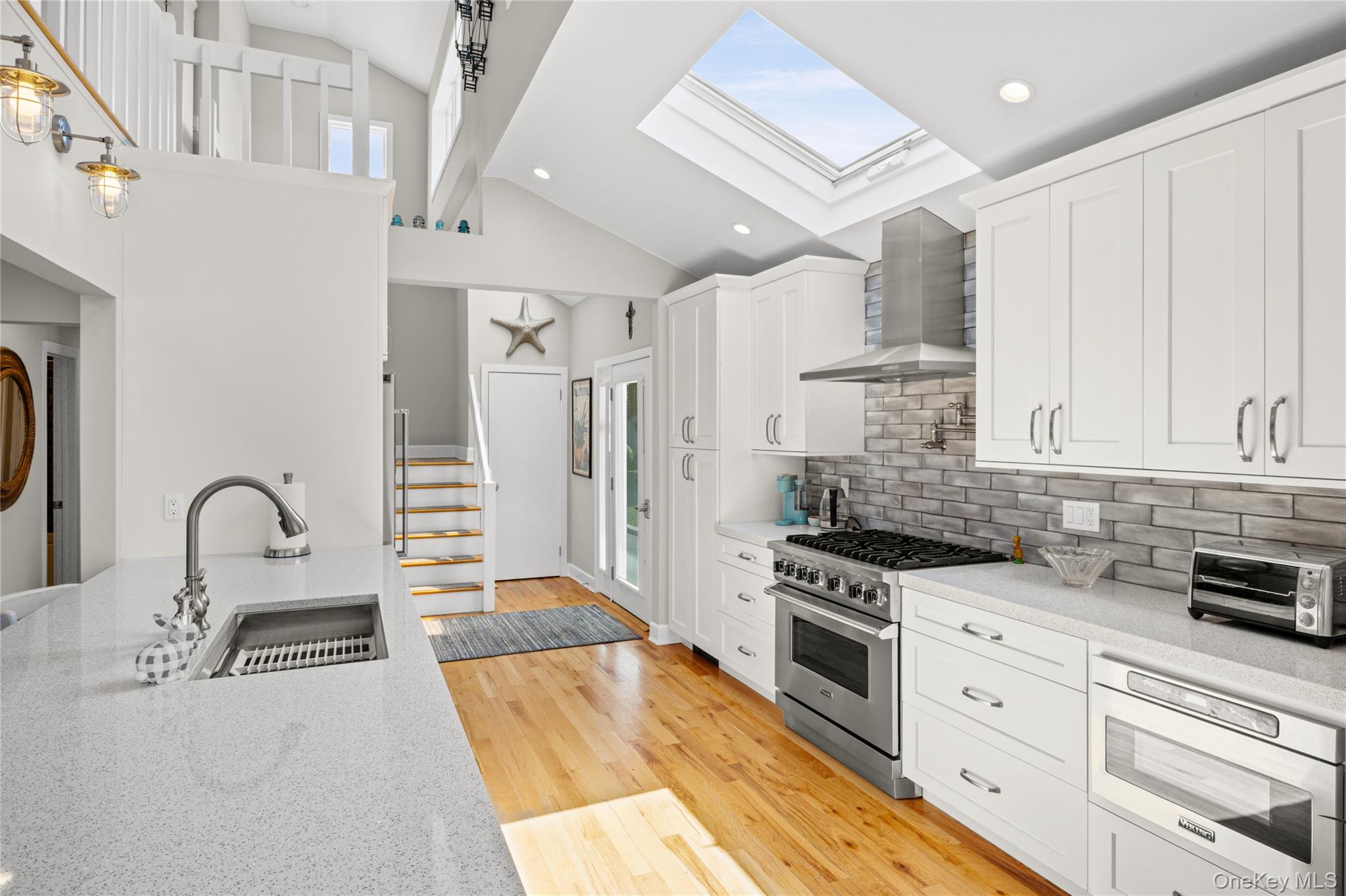 81 Beach Road Property Photo 12