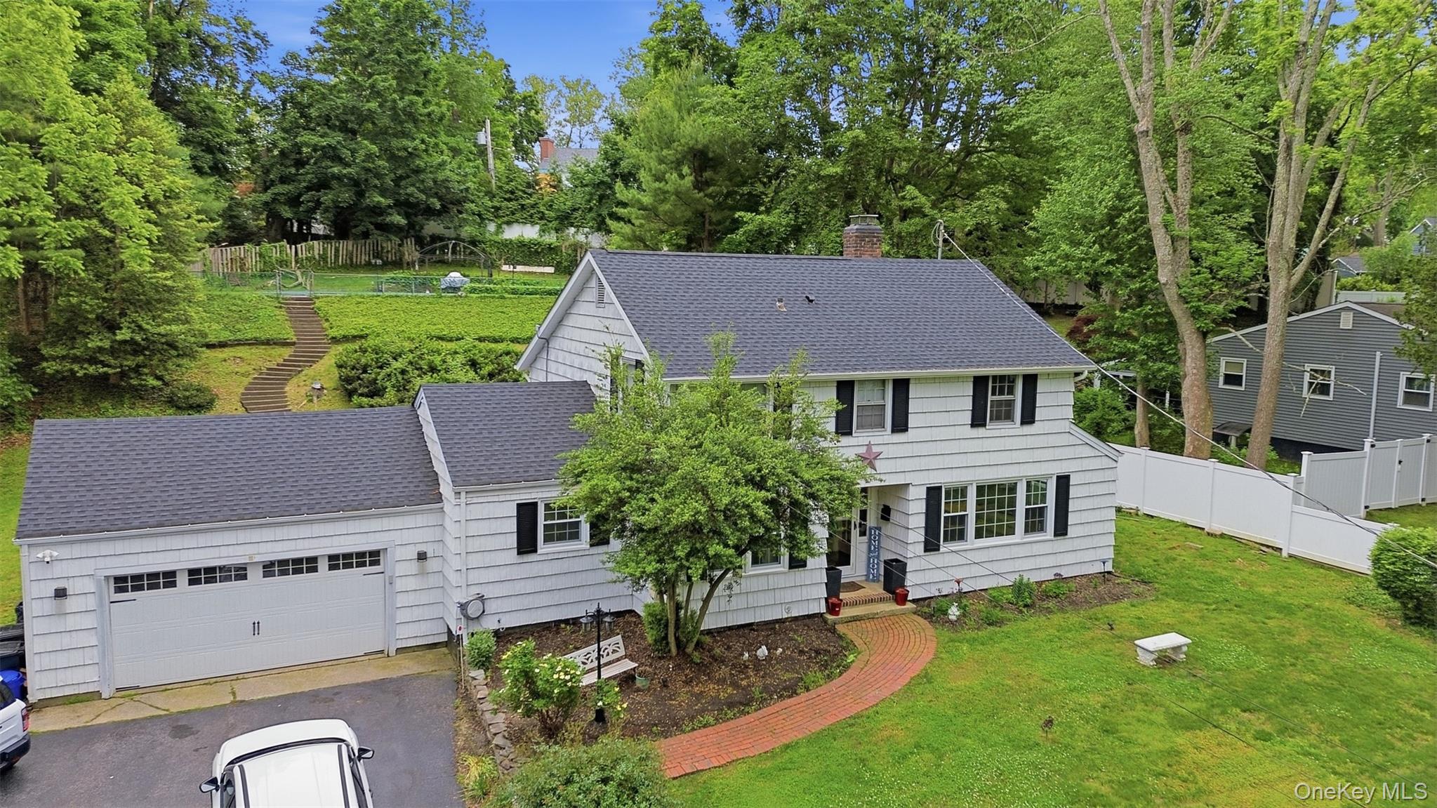 10 Tanyard Lane Property Photo 1