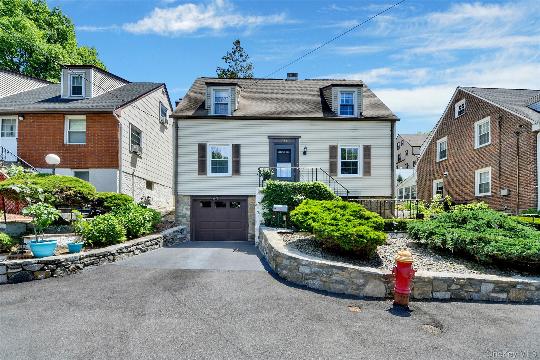 136 Midland Avenue Property Photo 4