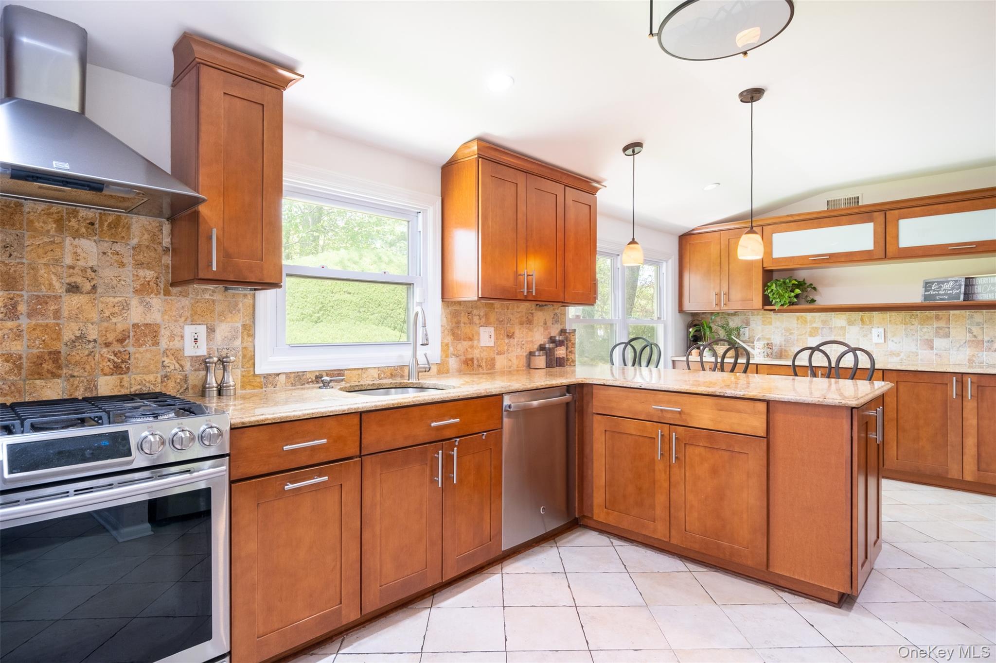 24 Sheldrake Place Property Photo 4
