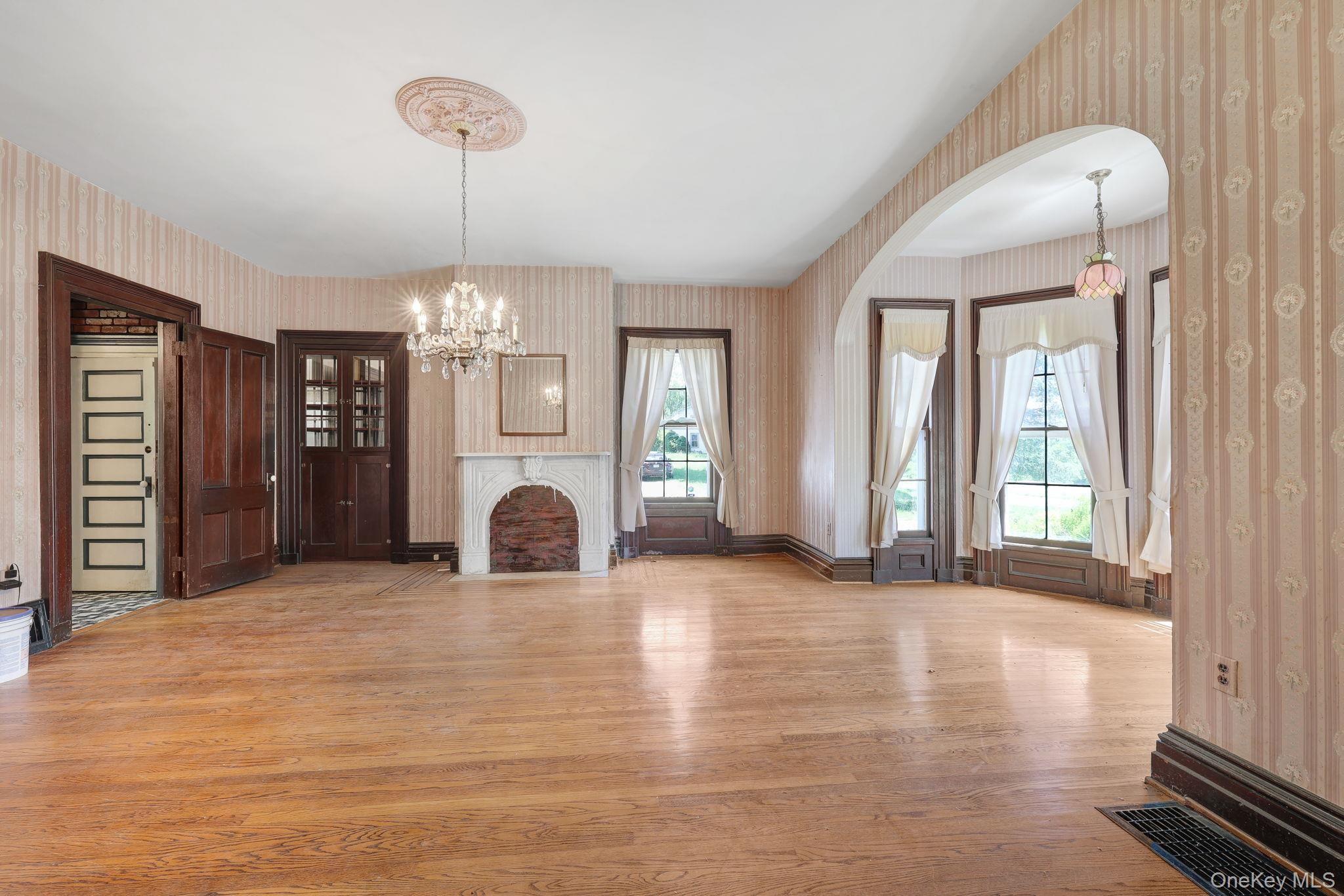 206 Greycourt Road Property Photo 32