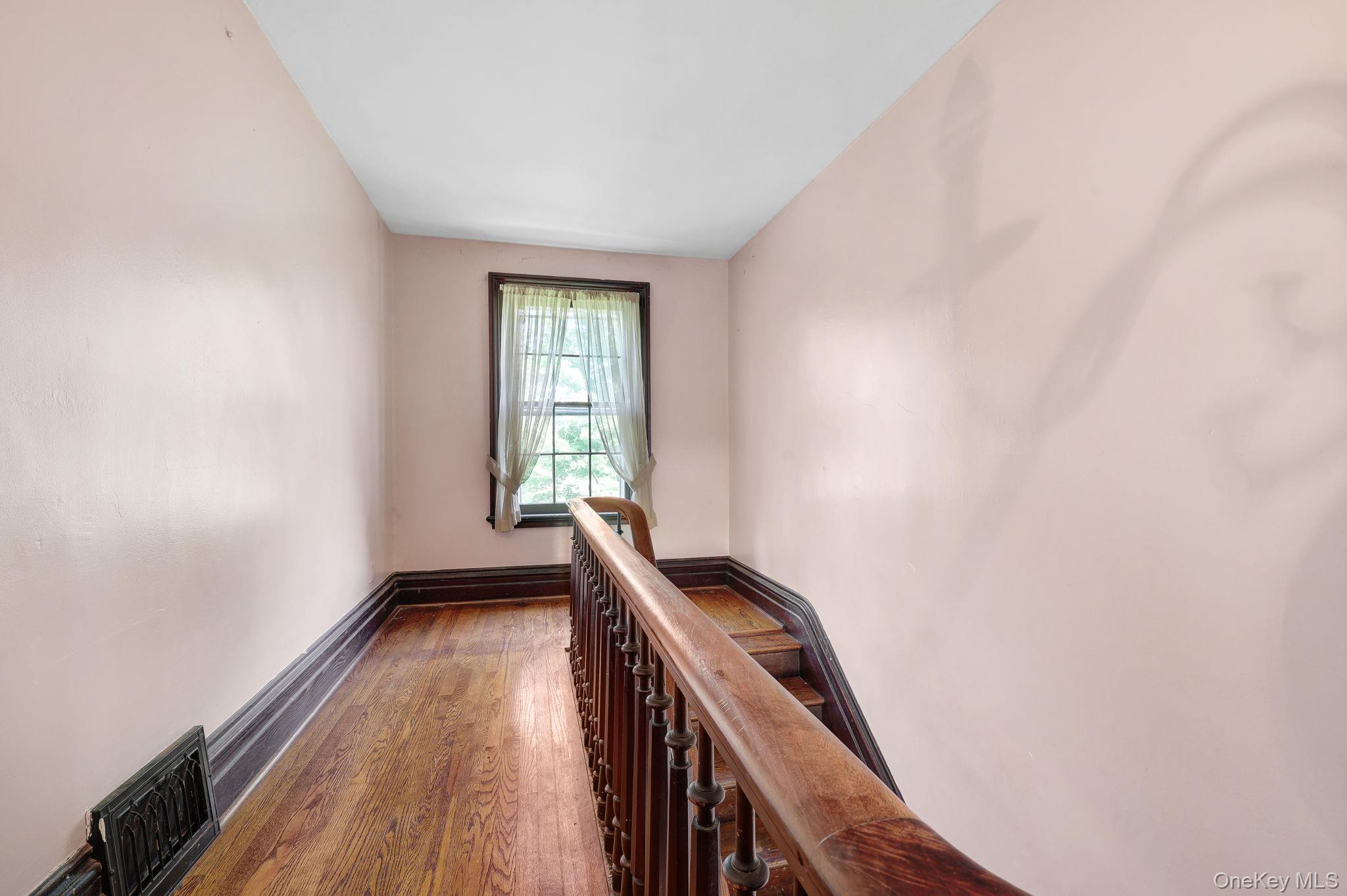 206 Greycourt Road Property Photo 41