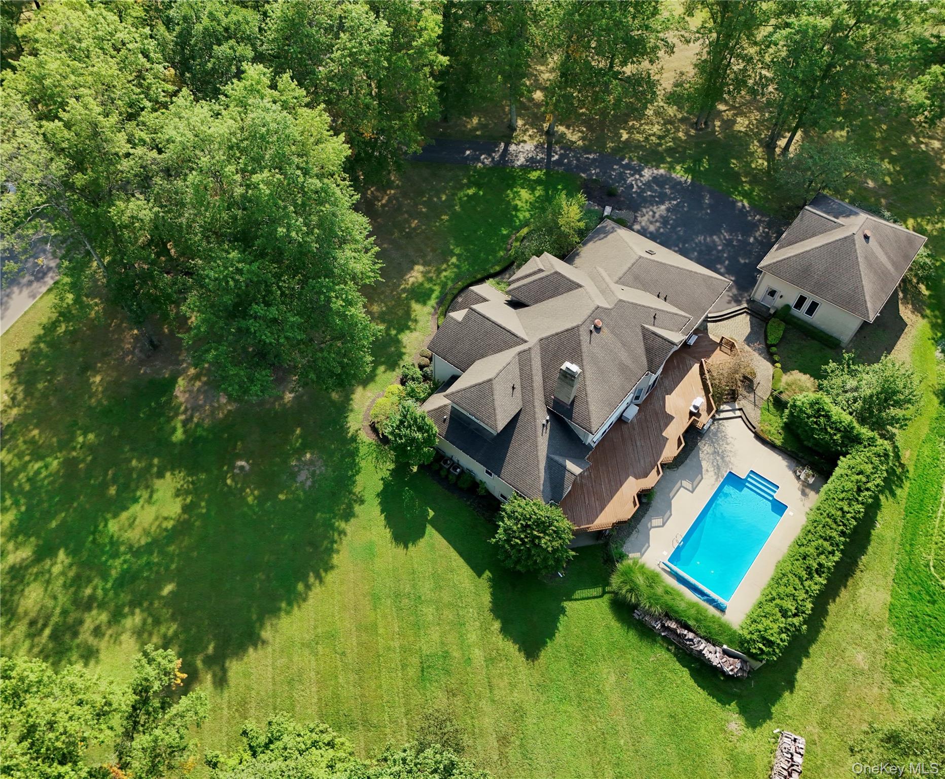 3 Andrea Court Property Photo 6