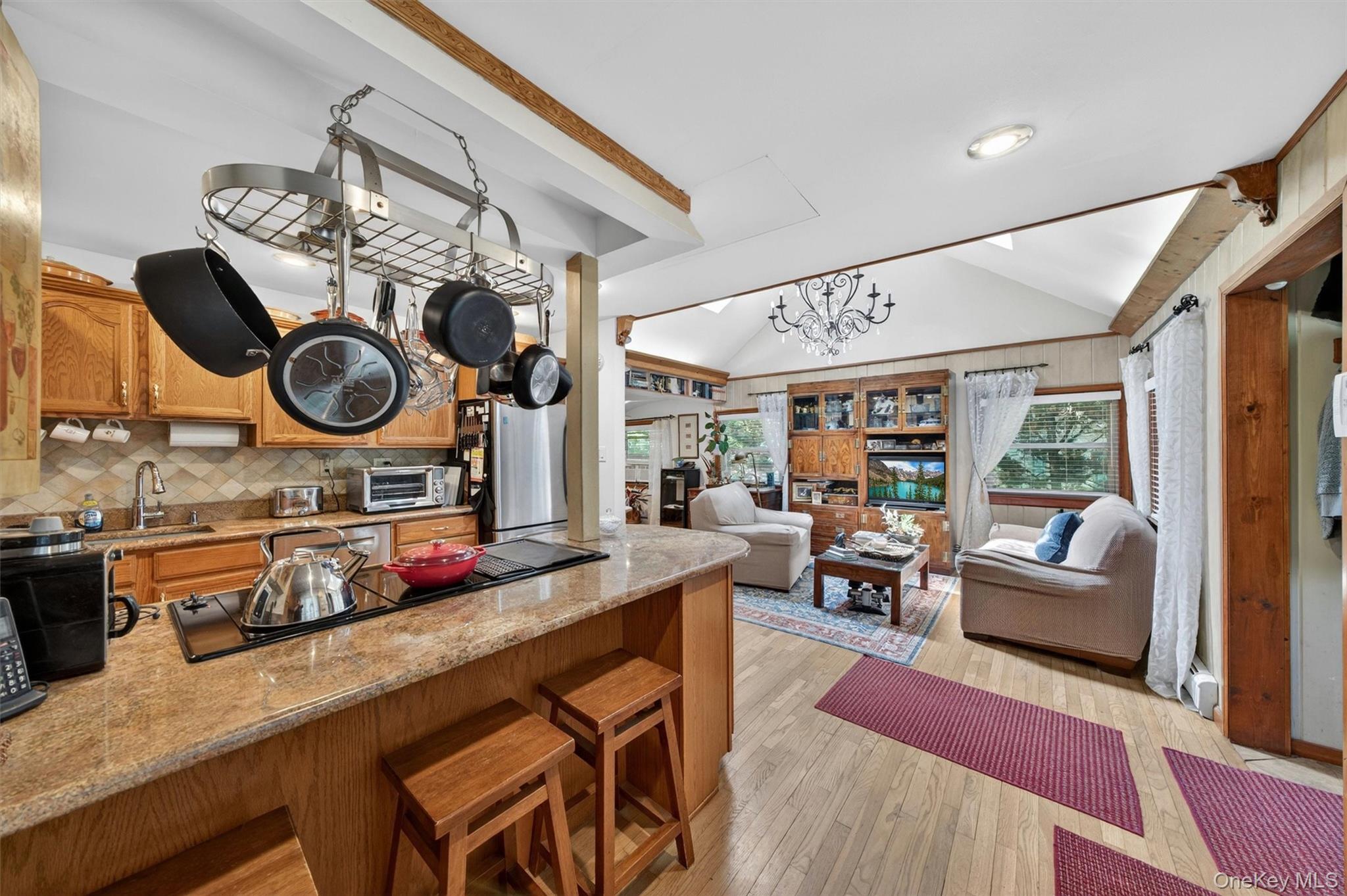 20 Blueberry Hill Property Photo 8