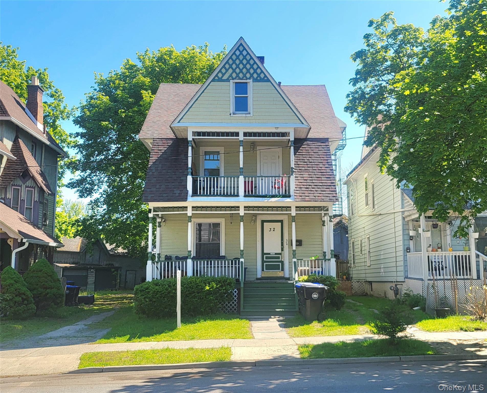 32 Hooker Avenue Property Photo 1