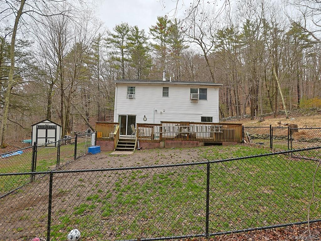 68 Kennel Road Property Photo 5