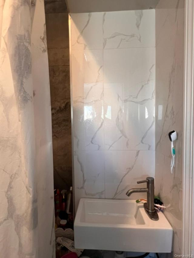 14554 159th Street Property Photo 5