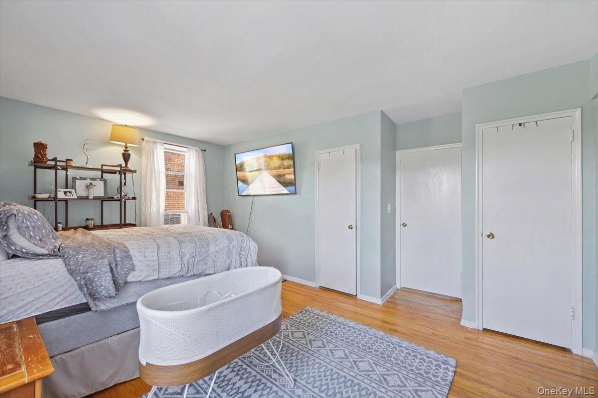 625 Gramatan Avenue 5o Property Photo 17